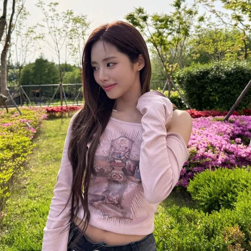 Jiwon gallery image