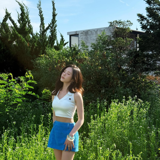 Gambar galeri Jiwon