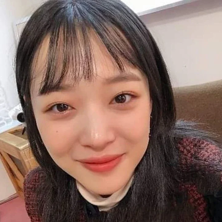 Sulli gallery image