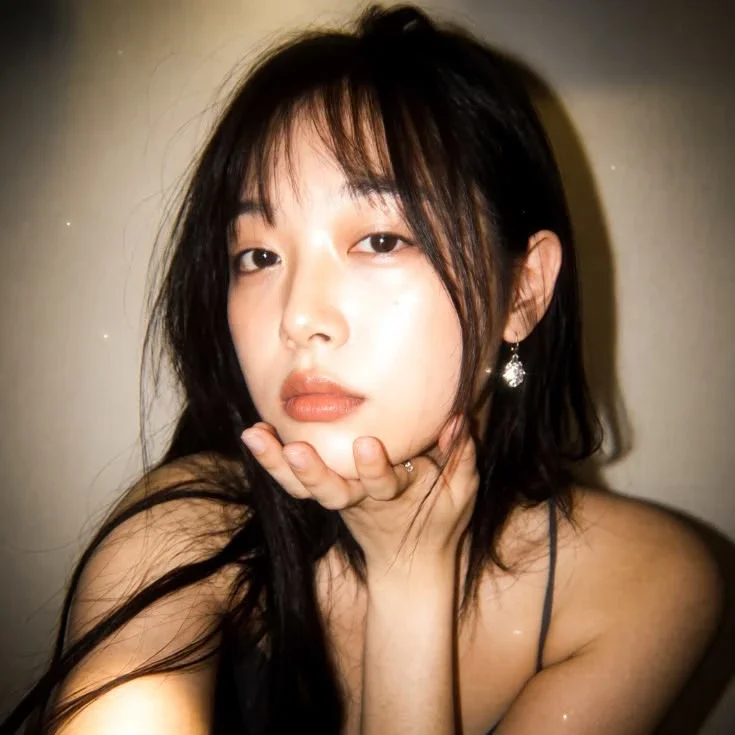Sulli gallery image