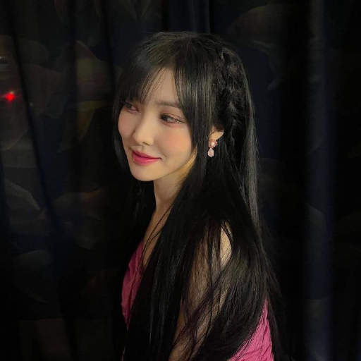 Imej galeri Yuju