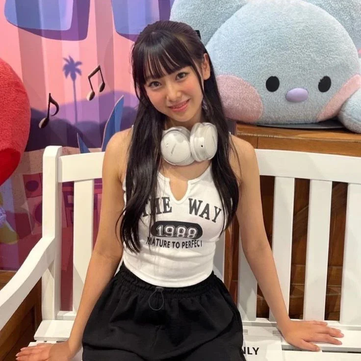 Hinari gallery image