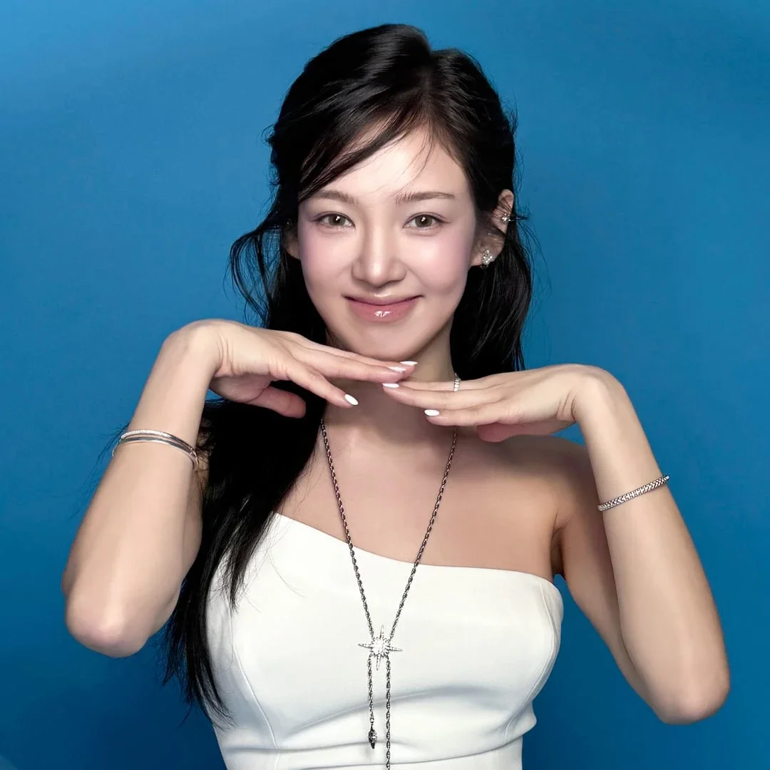 Hyoyeon gallery image