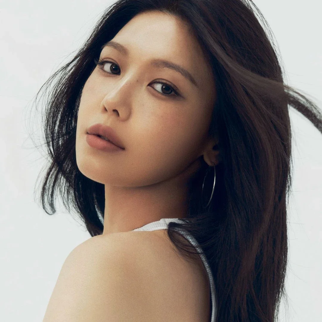 Sooyoung gallery image