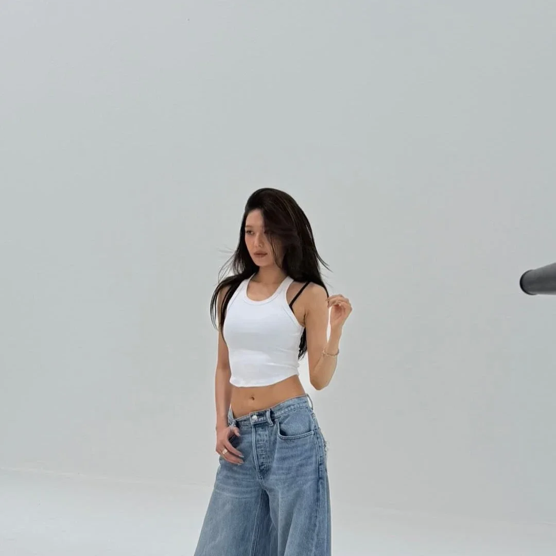 Sooyoung gallery image