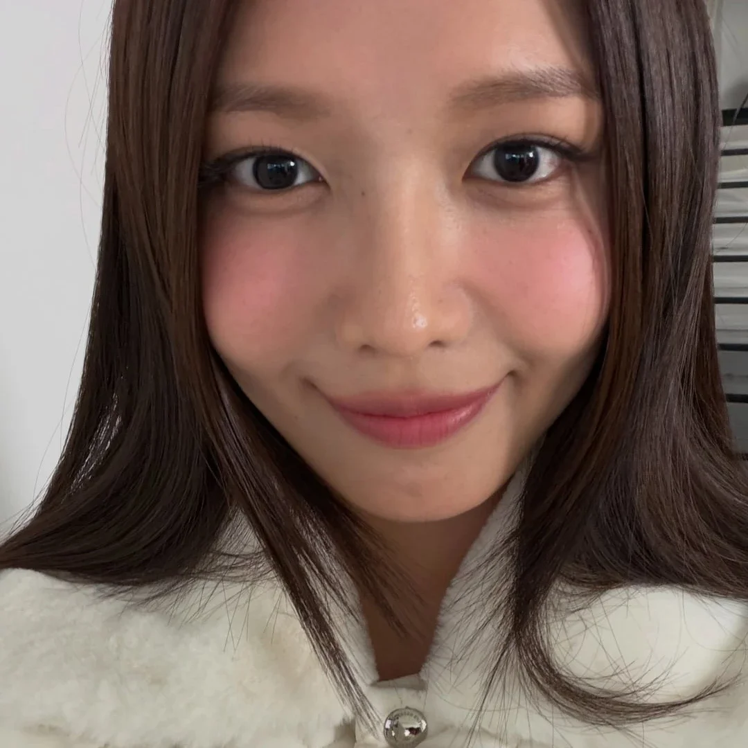 Sooyoung gallery image