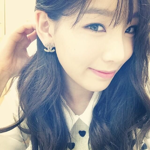 Taeyeon gallery image