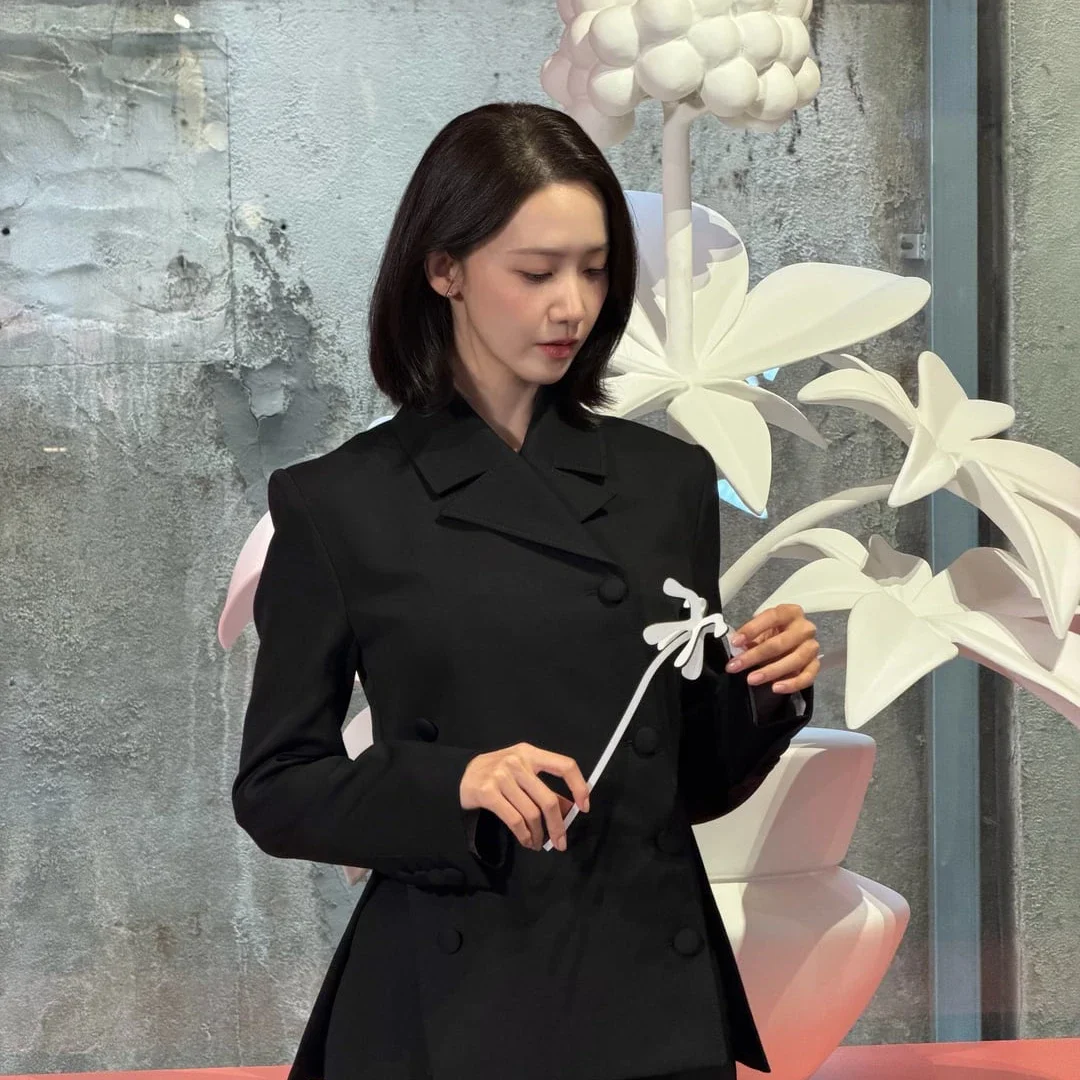 Yoona gallery image