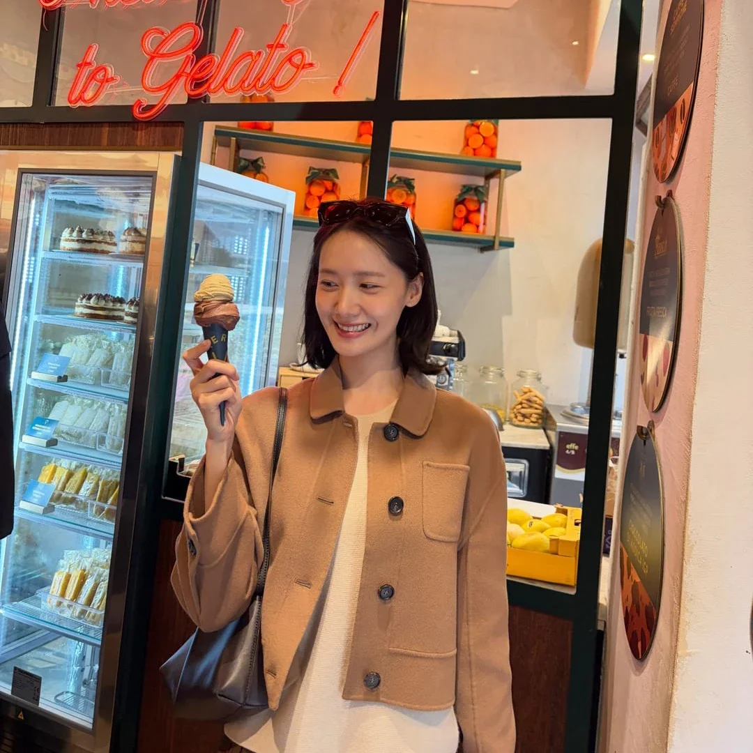 Yoona gallery image