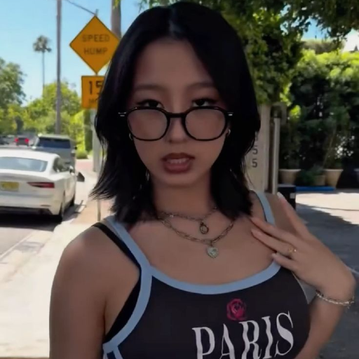 Lexi gallery image