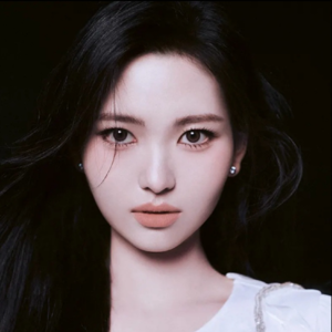 LEE SONGHYUN gallery image