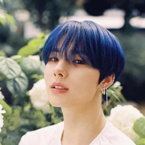 Won Hyuk gallery image