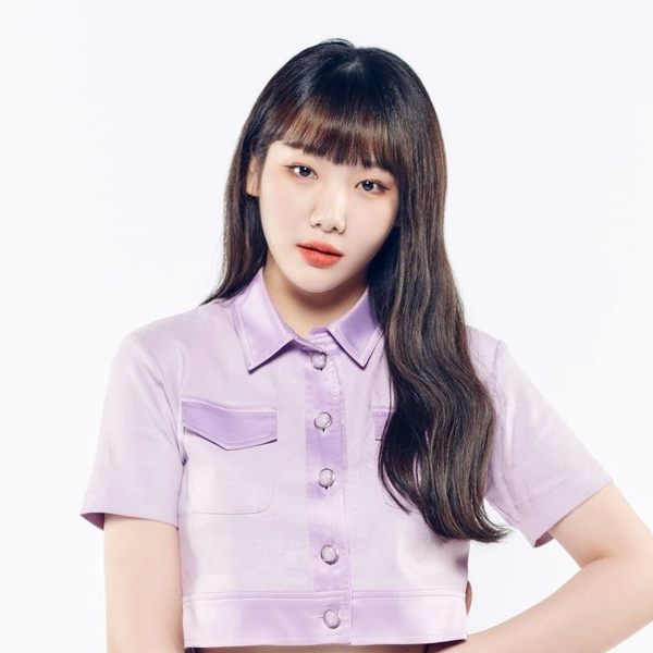 Xia Yan gallery image
