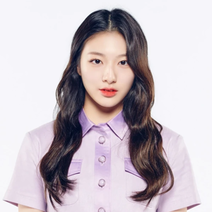 Zhou Xin Yu from Girls Planet 999 member profile photo