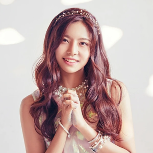 Nayoung from gugudan member profile photo