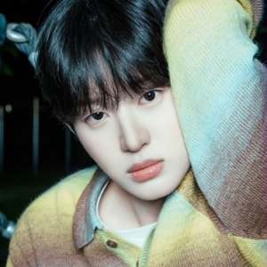 Han YeJoon photo