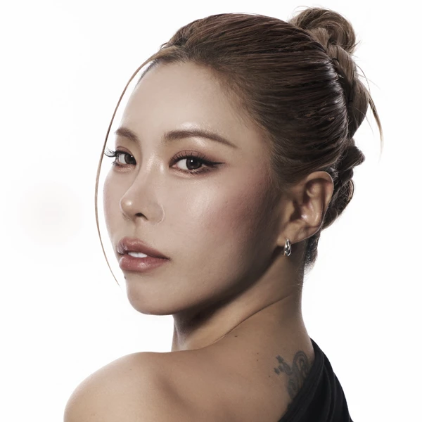 Gabee gallery image