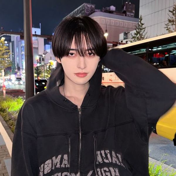 Taro gallery image