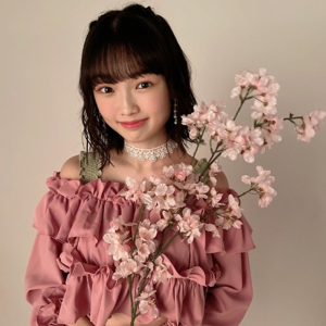 Yamazaki Mei from Morning Musume member profile photo
