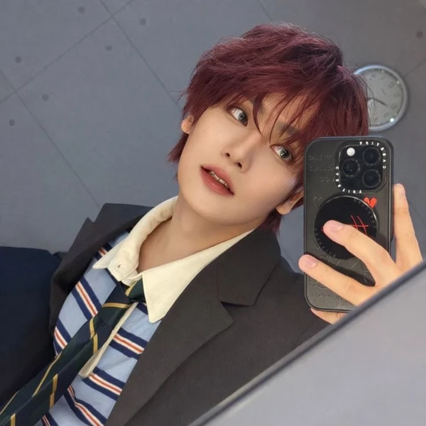 Kwon Hyeop gallery image