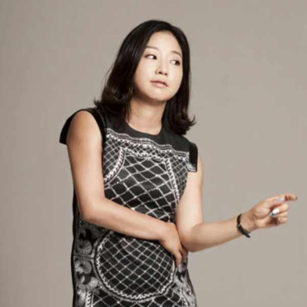 Song Jin Ah gallery image