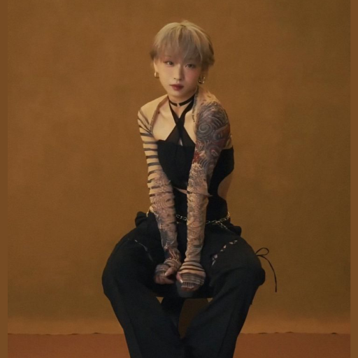 Jisoo gallery image