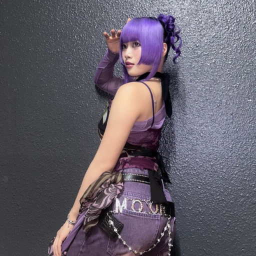 Naoko gallery image