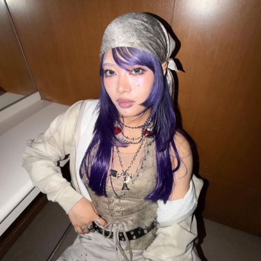 Naoko gallery image