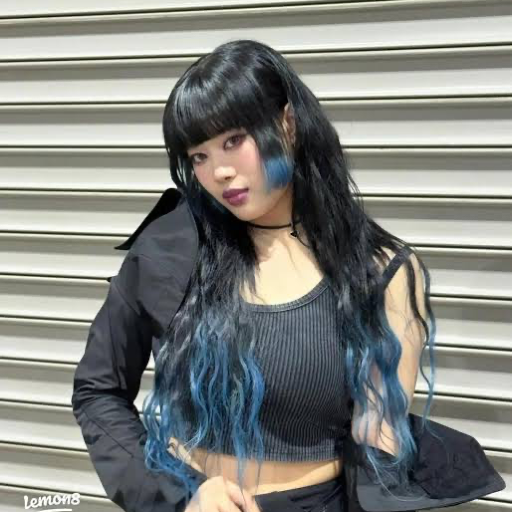 Naoko gallery image