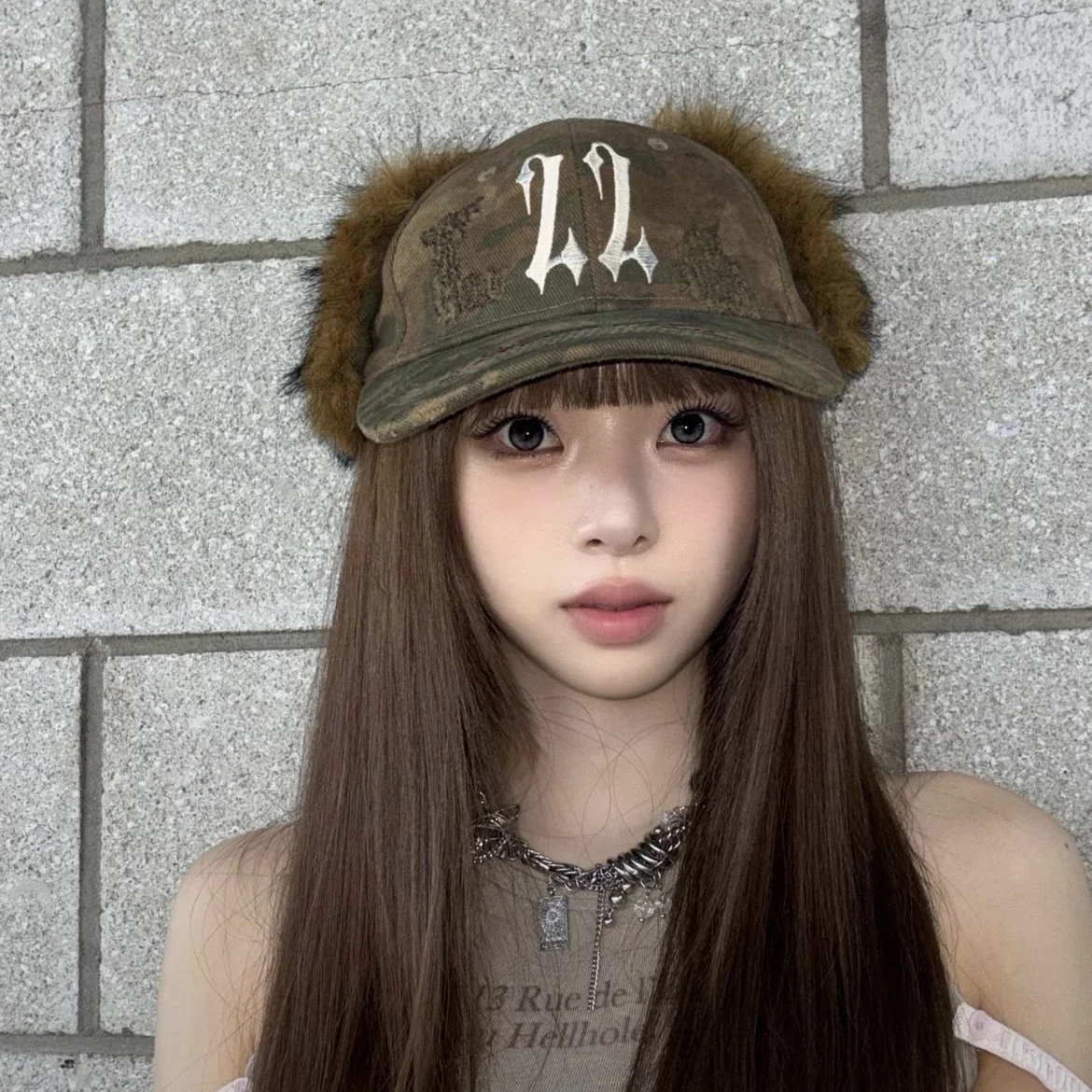 Ji Hyun gallery image