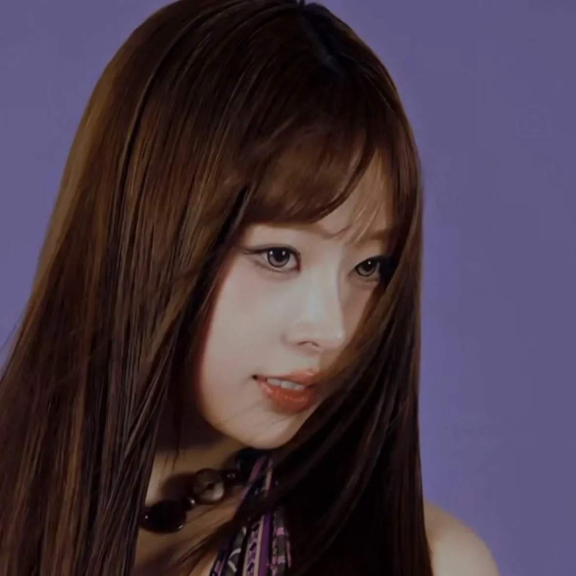 Ji Hyun gallery image