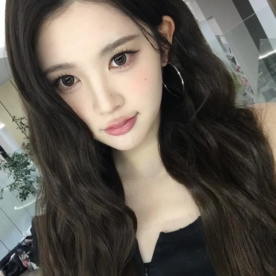 A-na gallery image
