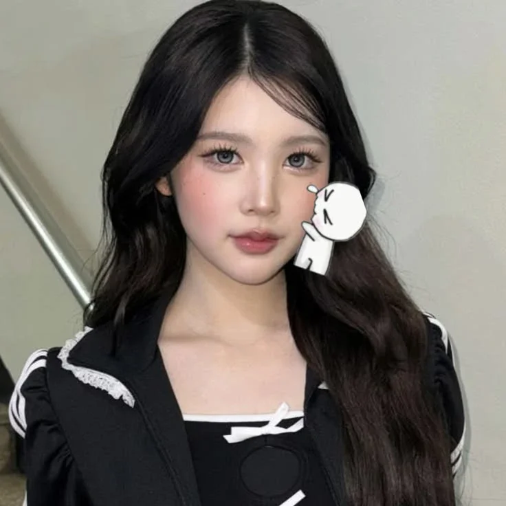 A-na gallery image