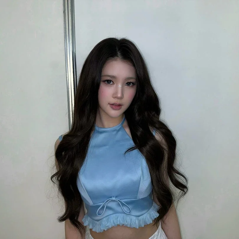 A-na gallery image
