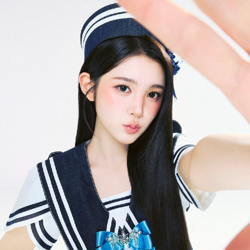 A-na gallery image