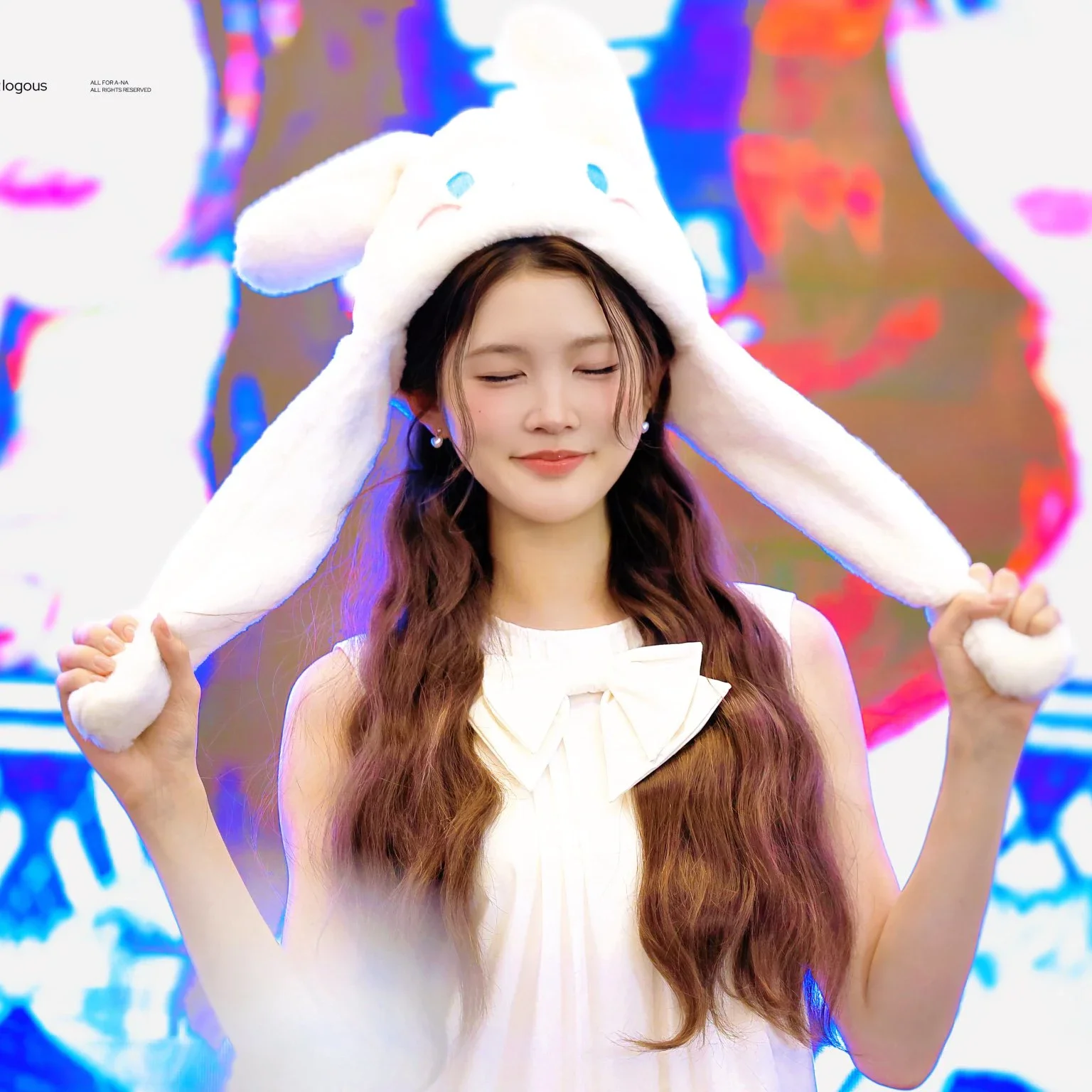 A-na gallery image