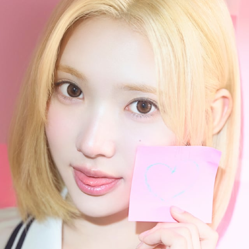 Jiwoo gallery image
