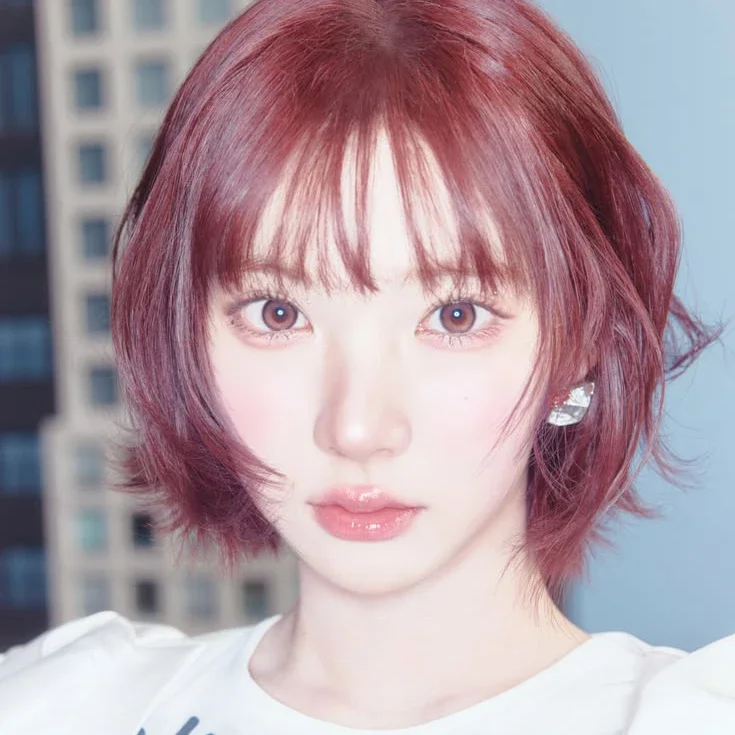 Jiwoo gallery image