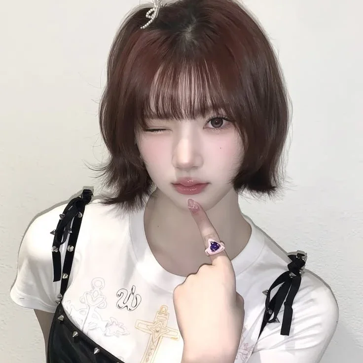Jiwoo gallery image