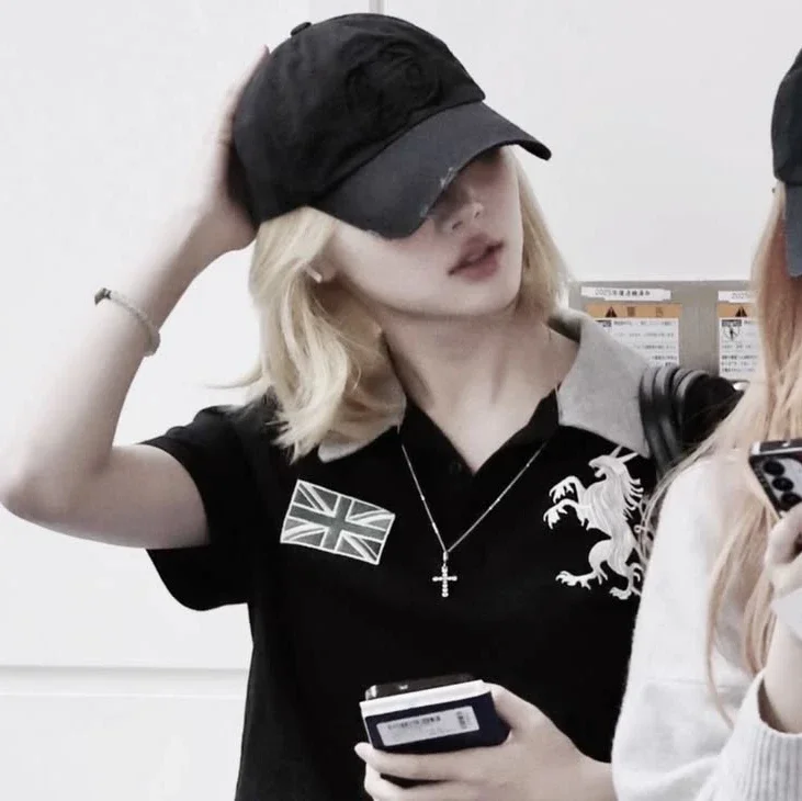 Jiwoo galeri görseli