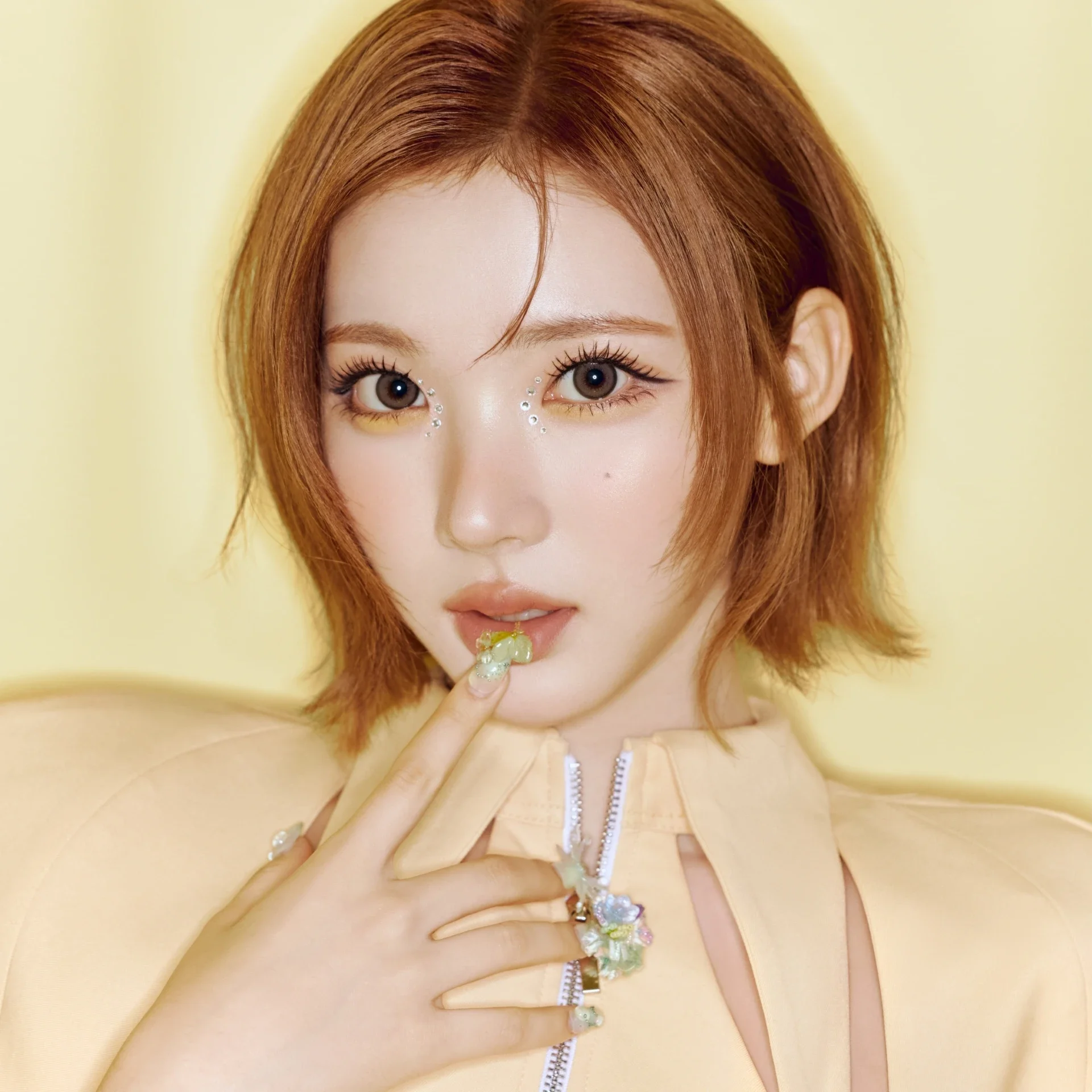 Jiwoo gallery image