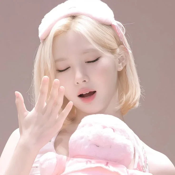 Jiwoo galeri görseli