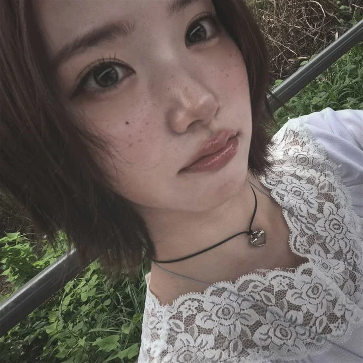 Jiwoo galeri görseli