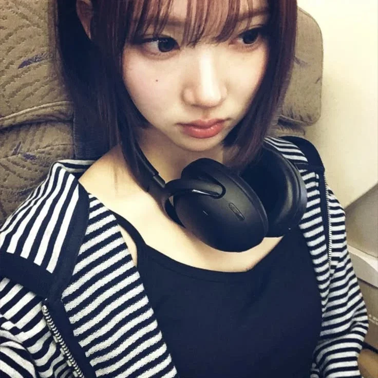 Jiwoo galeri görseli