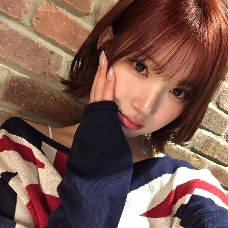 Jiwoo gallery image