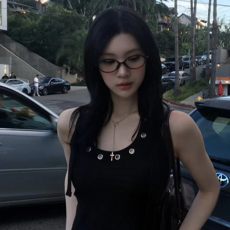 Juun gallery image