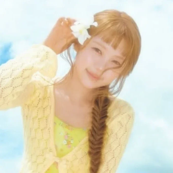 Ye-on gallery image