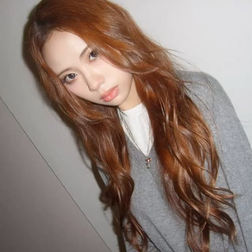 Sujin gallery image