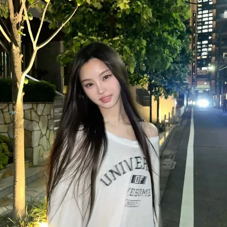 Yuju gallery image