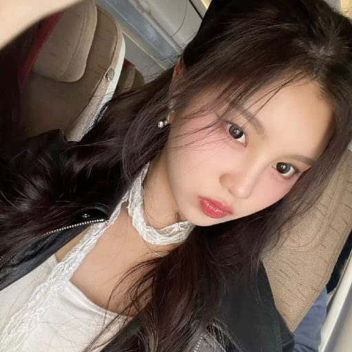Yuju 갤러리 이미지
